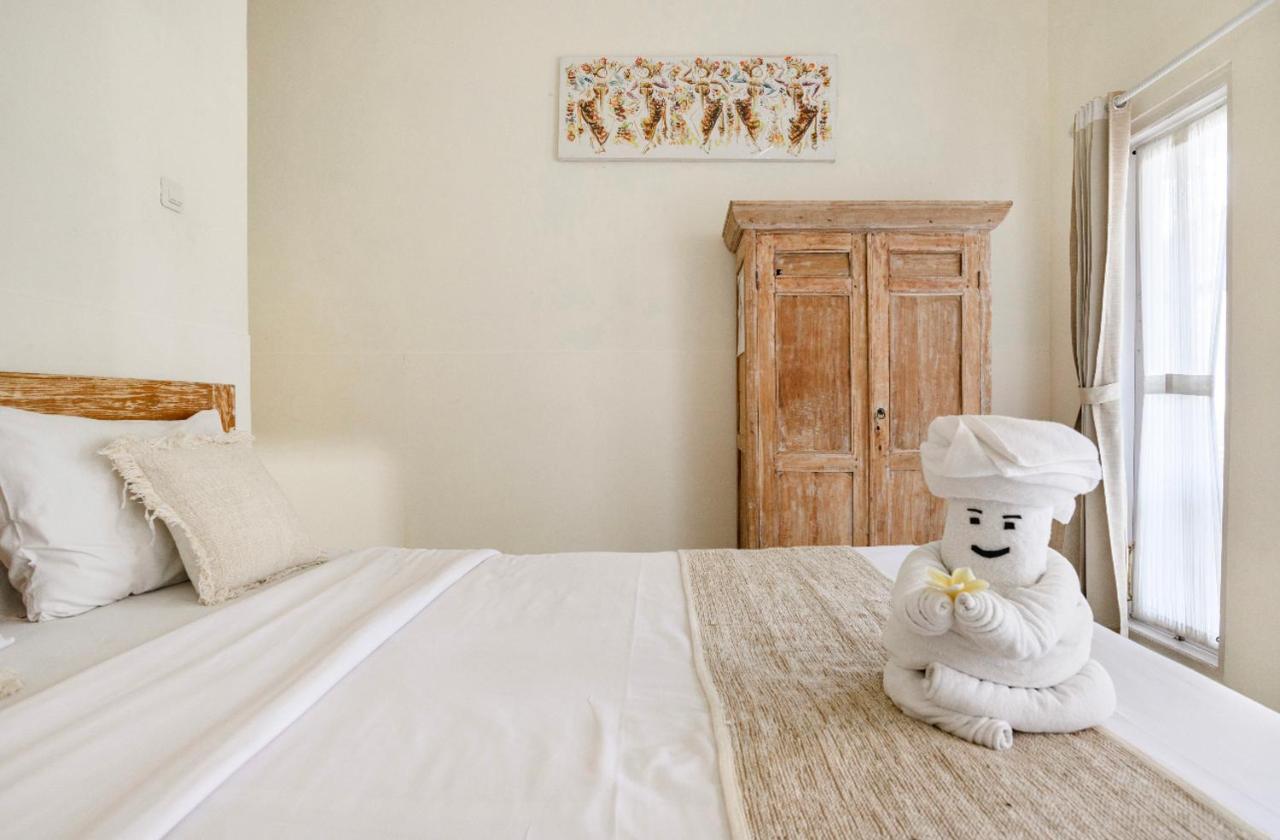 Pondok Chesia Homestay Canggu  Exterior photo